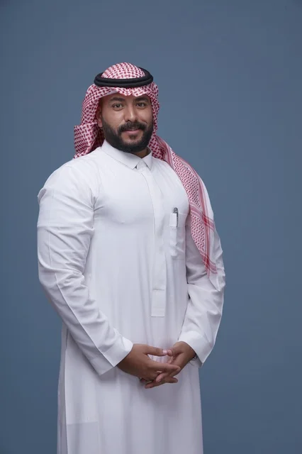 عضو فريق العمل